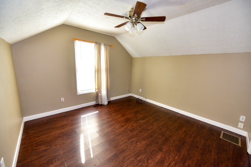 Building Photo - 5710 English Rose Dr