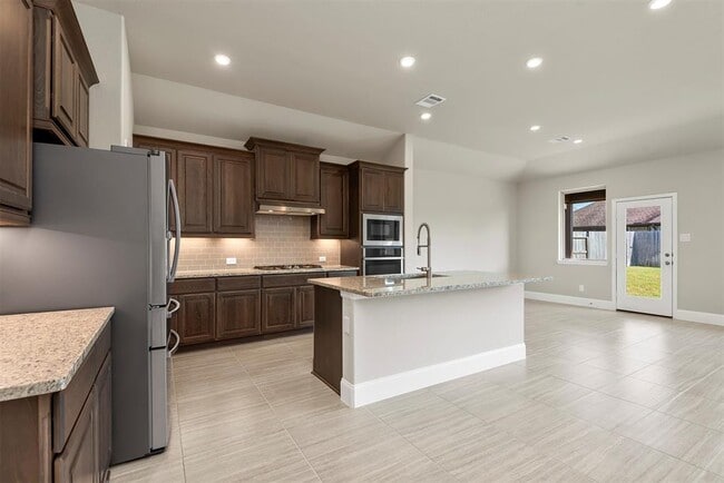 Building Photo - 22096 Volante Dr