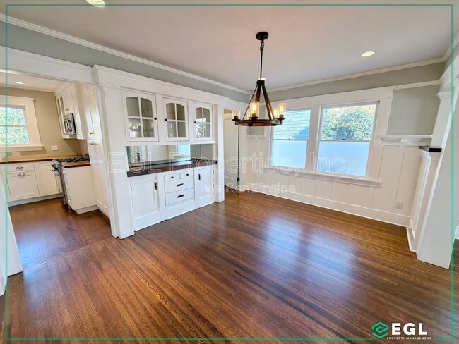 Building Photo - 4609 W 17th St