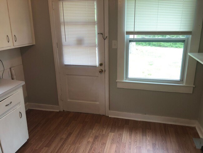 Building Photo - Culp Circle Single-Family Residences