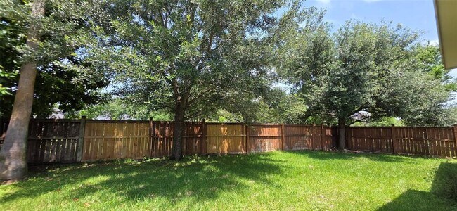 Building Photo - 22702 Shannon Falls Ct