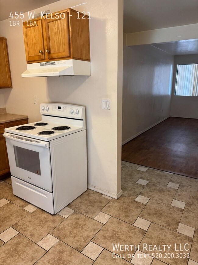 Building Photo - 455 W. Kelso-121