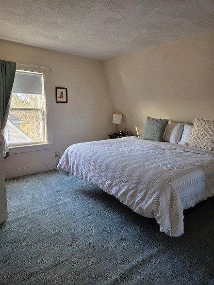 Building Photo - 20 Lebanon St