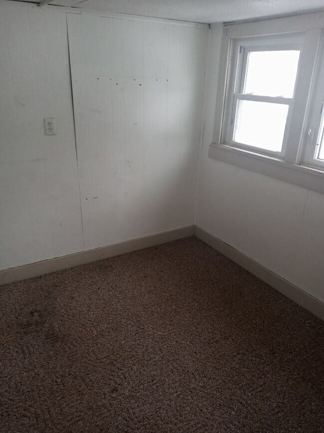 Building Photo - bry1804