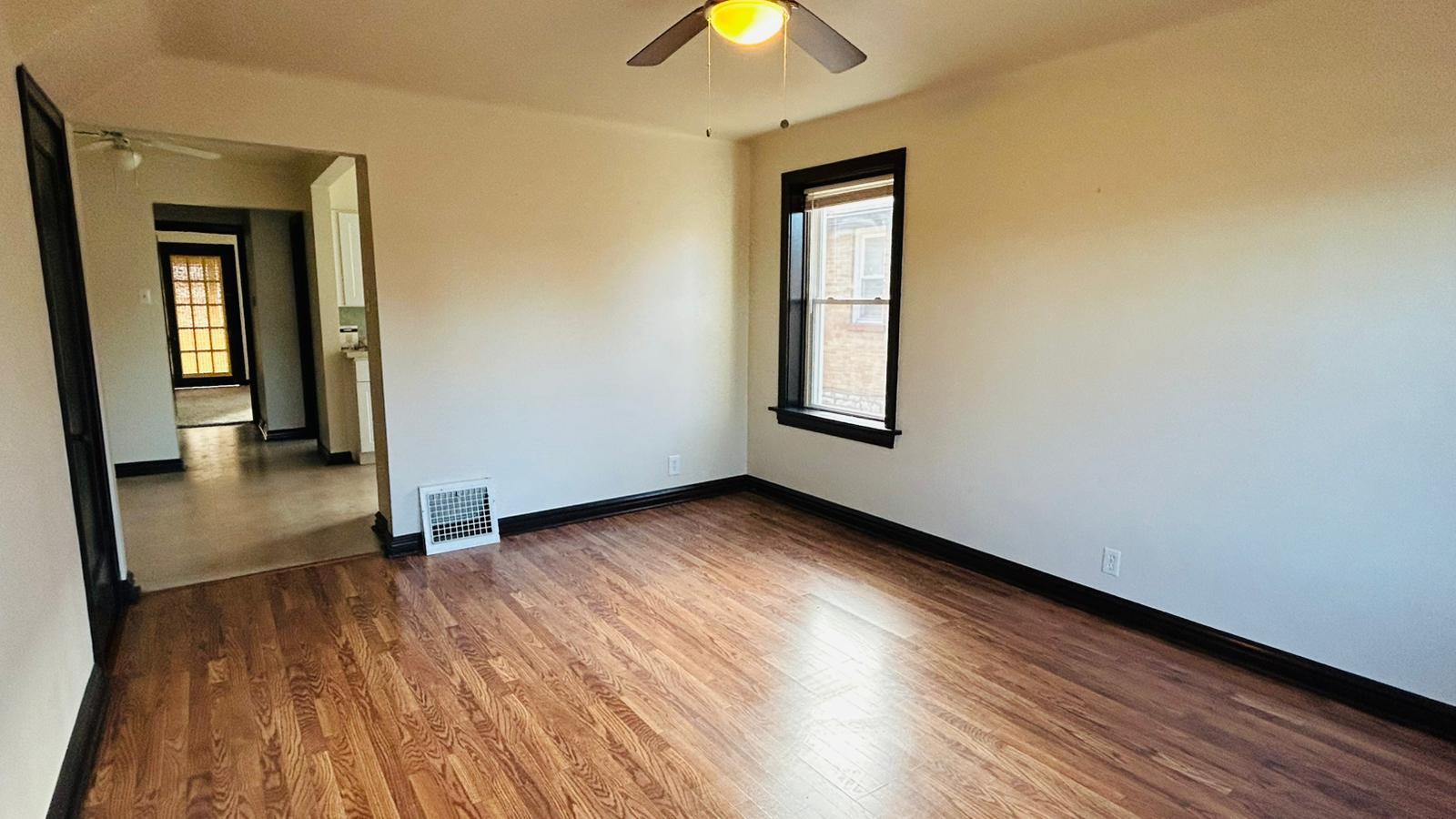 Building Photo - 5470 Loughborough Ave