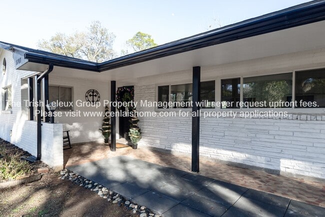 Building Photo - 3 Bed in Alexandria Available