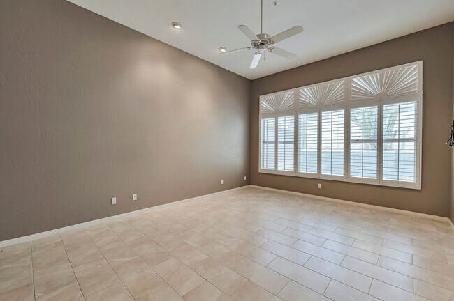 Building Photo - Stylish 2-Bedroom Home with Resort-Style A...