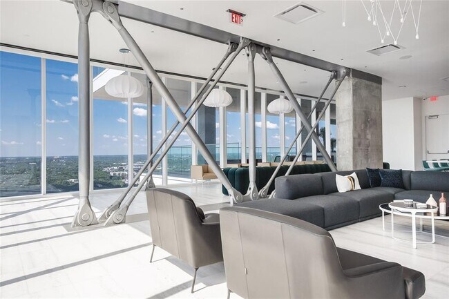 Building Photo - 301 West Ave