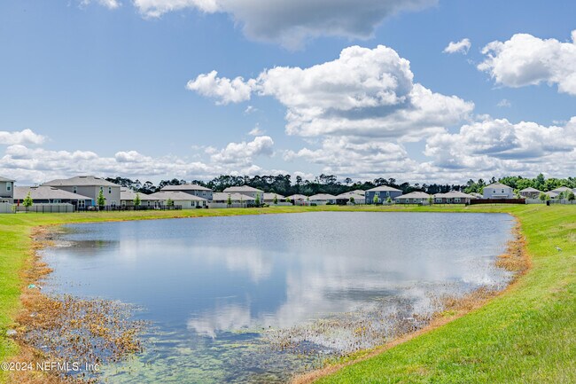 Building Photo - 3474 Cliffside Way