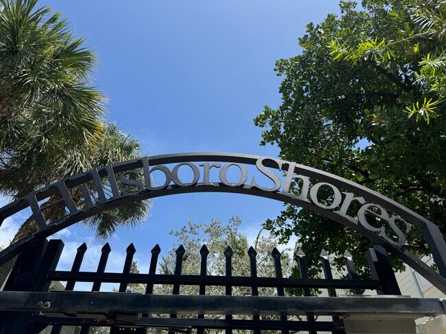 Building Photo - 3405 Dover Rd