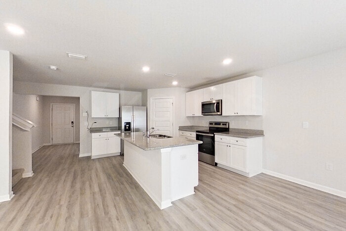 Building Photo - 4726 Malay Cir