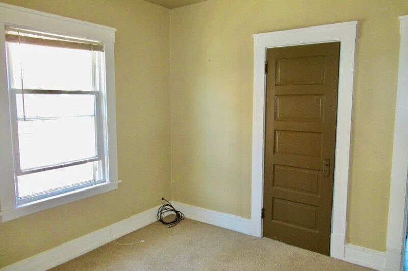 Building Photo - 818 Amherst St