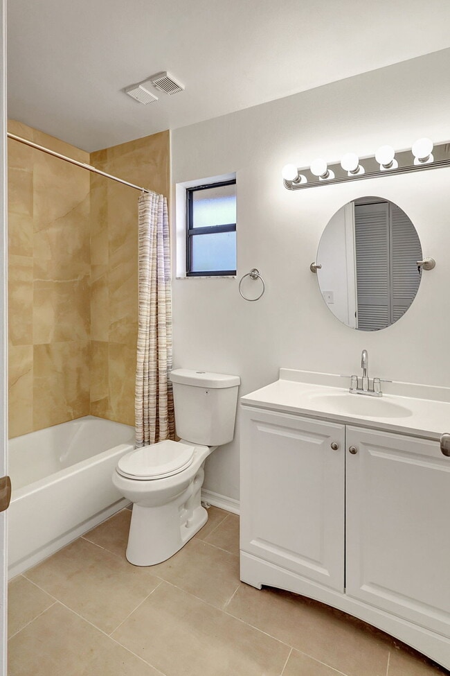 Building Photo - 107 Parkside Colony Dr