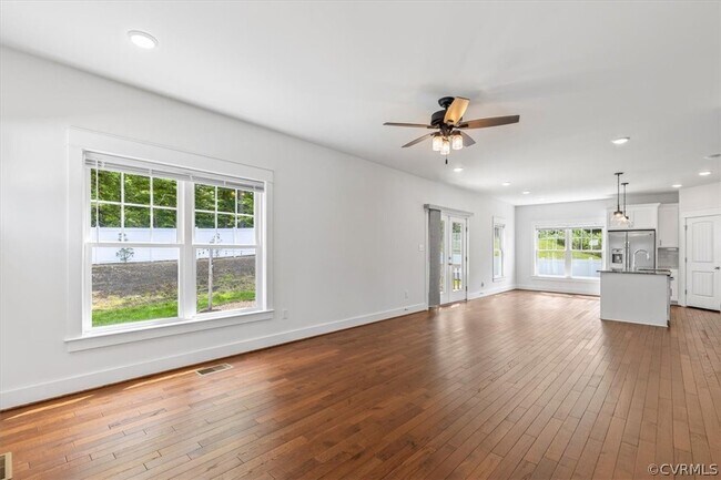 Building Photo - 4142 Tosh Ln