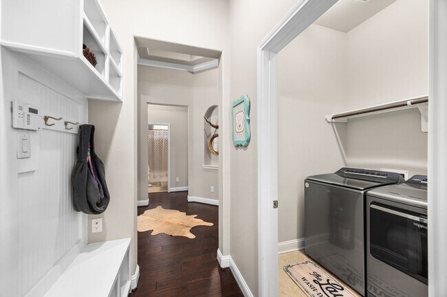 Building Photo - 2623 Cedar Path Ln