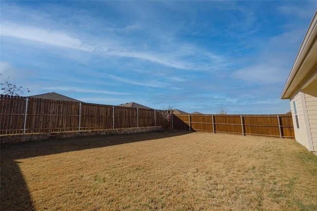 Building Photo - 713 Cedar Elm Dr