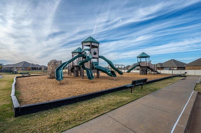 Building Photo - 18208 Scarborough Dr