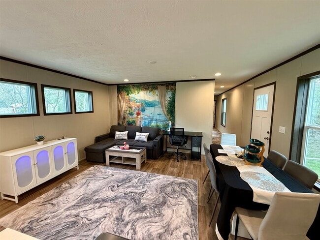 Building Photo - 13298 County Rd 190