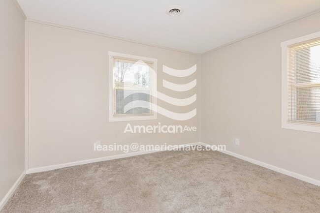 Building Photo - 8620 Graham Ln