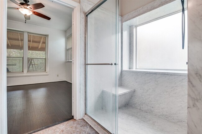 Building Photo - 8169 Whitney Ln