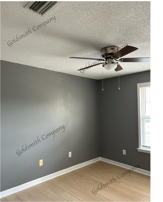 Building Photo - 605 Pelham Square Way
