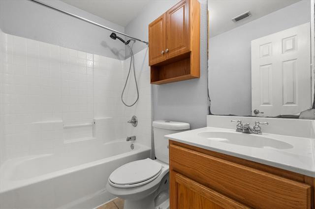 Building Photo - 4412 Ridgeway Dr