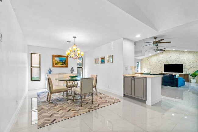 Building Photo - 2683 NW 45th St