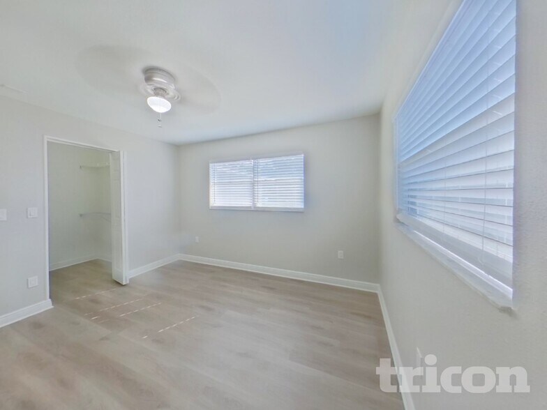 Building Photo - 2280 Winchester Dr