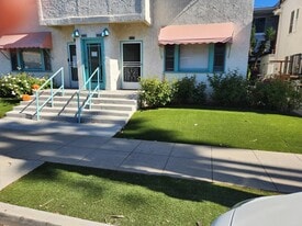 Building Photo - 304 N Colorado Pl