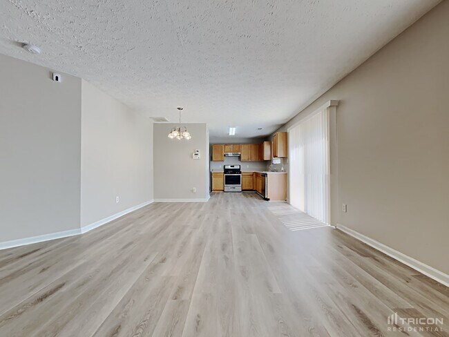 Building Photo - 1217 Andrews Dr
