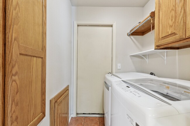 Building Photo - 3617 Joseph Cir