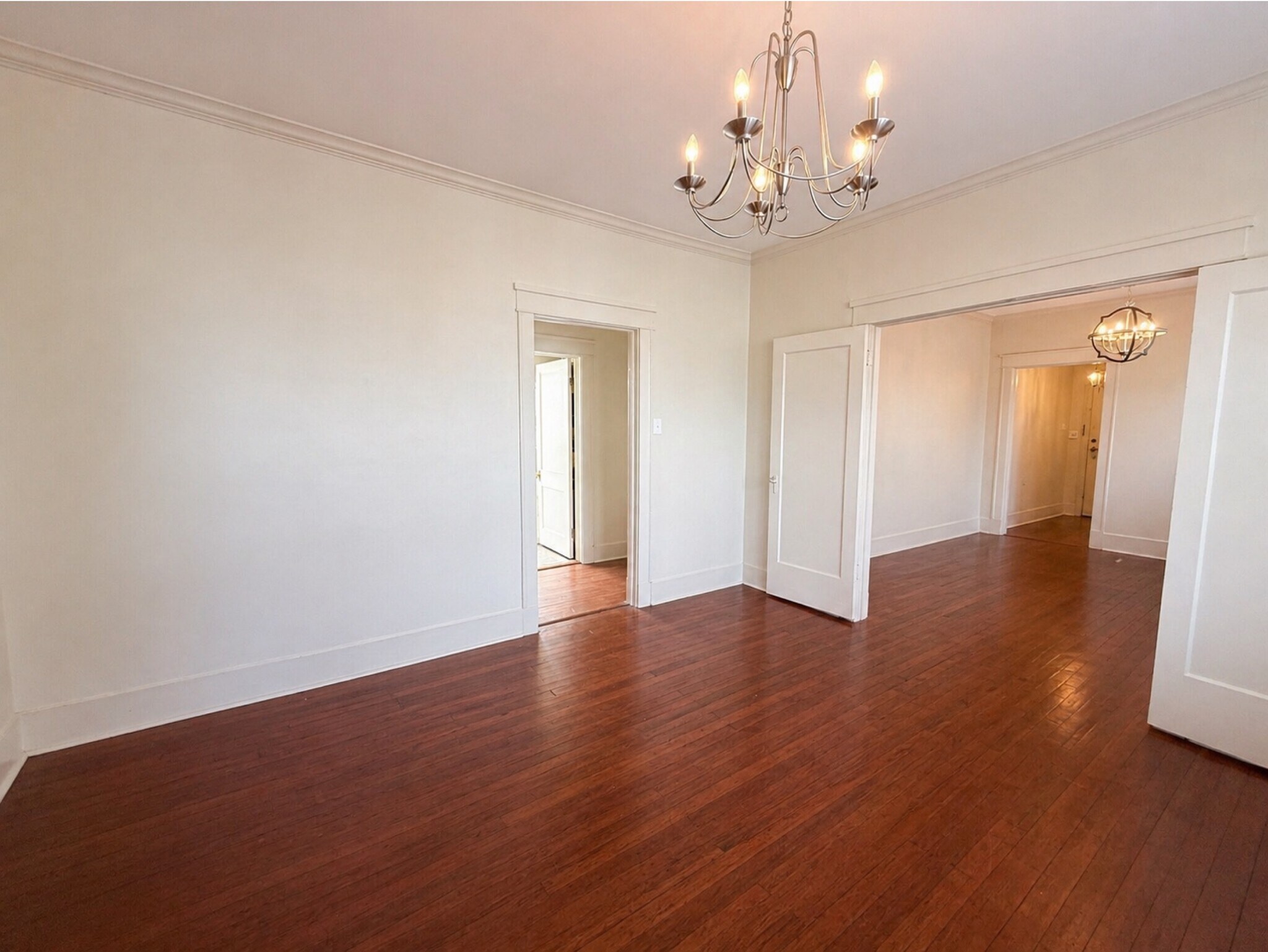 Building Photo - 2035 Joseph St