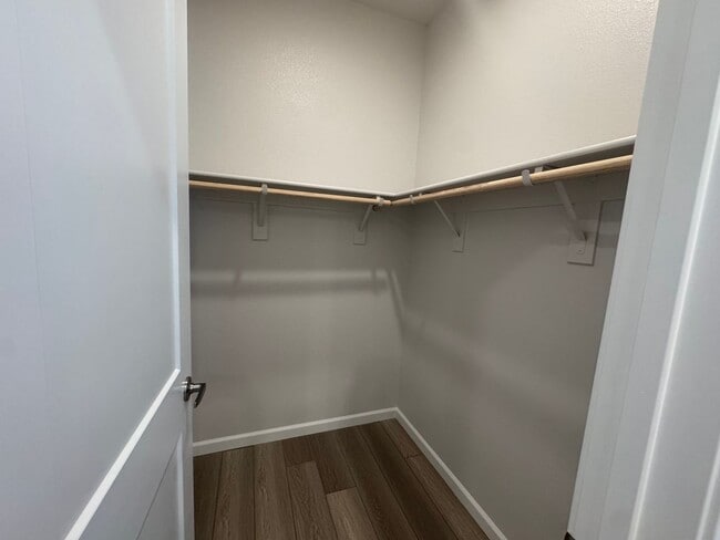 Building Photo - Brand New 1-Bedroom Unit for Rent – Central Reno