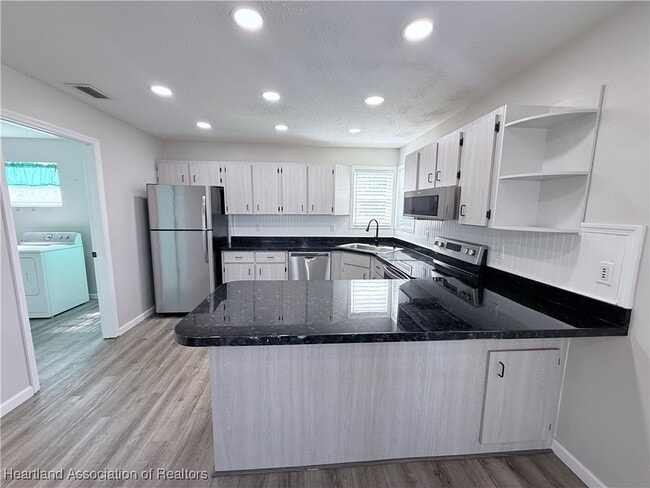 Building Photo - 4503 Sebring Ave