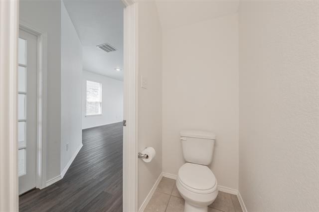 Building Photo - 6268 Topsail Dr