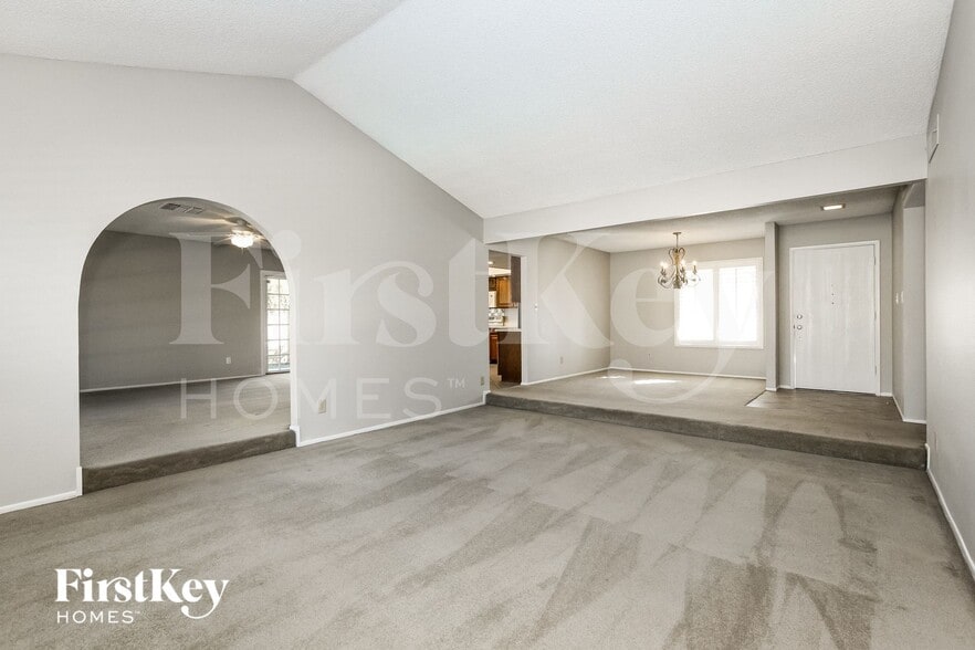 Building Photo - 5236 W Cheryl Dr