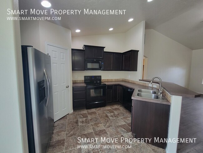 Building Photo - 4284 S Overhill Way