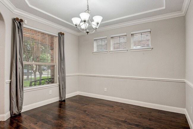 Building Photo - 27714 Dalton Bluff Ct