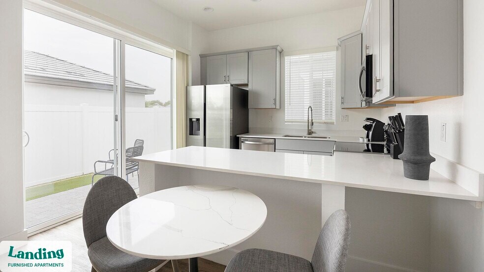 Building Photo - 8200 W Encanto Blvd