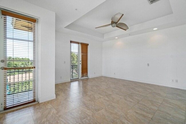 Building Photo - 811 S Federal Hwy