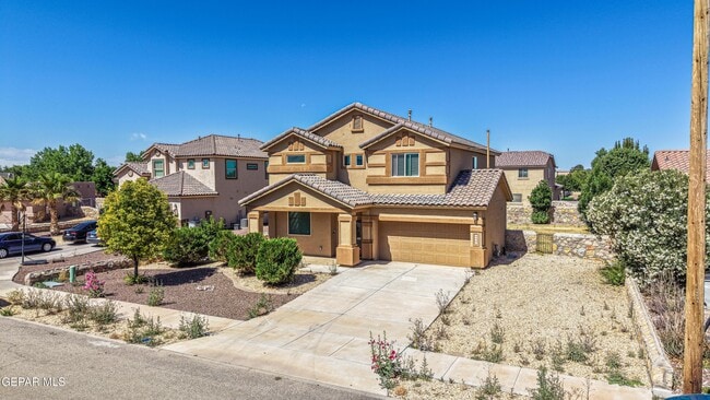 Building Photo - 5525 Valley Cedar Dr