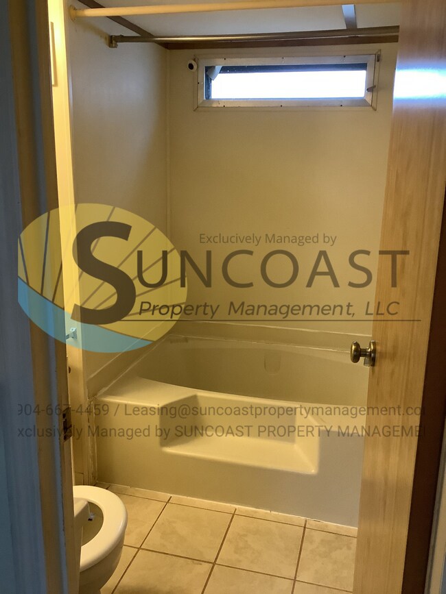 Great 2BR/1BA Home for Rent on the Southside! 7604 Plumwood Dr