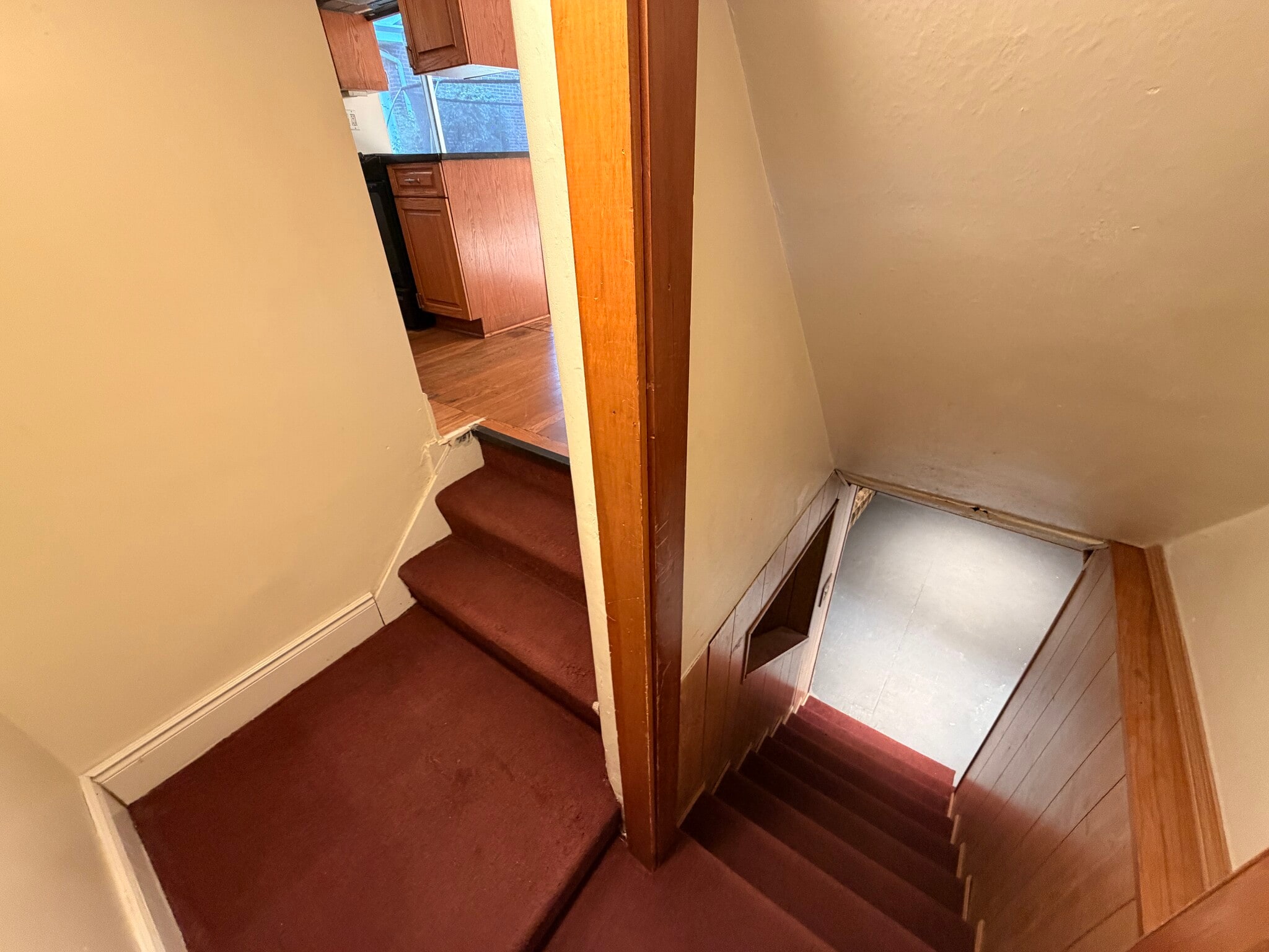 Building Photo - 248 Beverly Rd