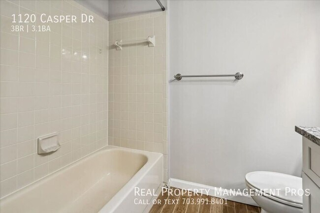 Building Photo - 1120 Casper Dr