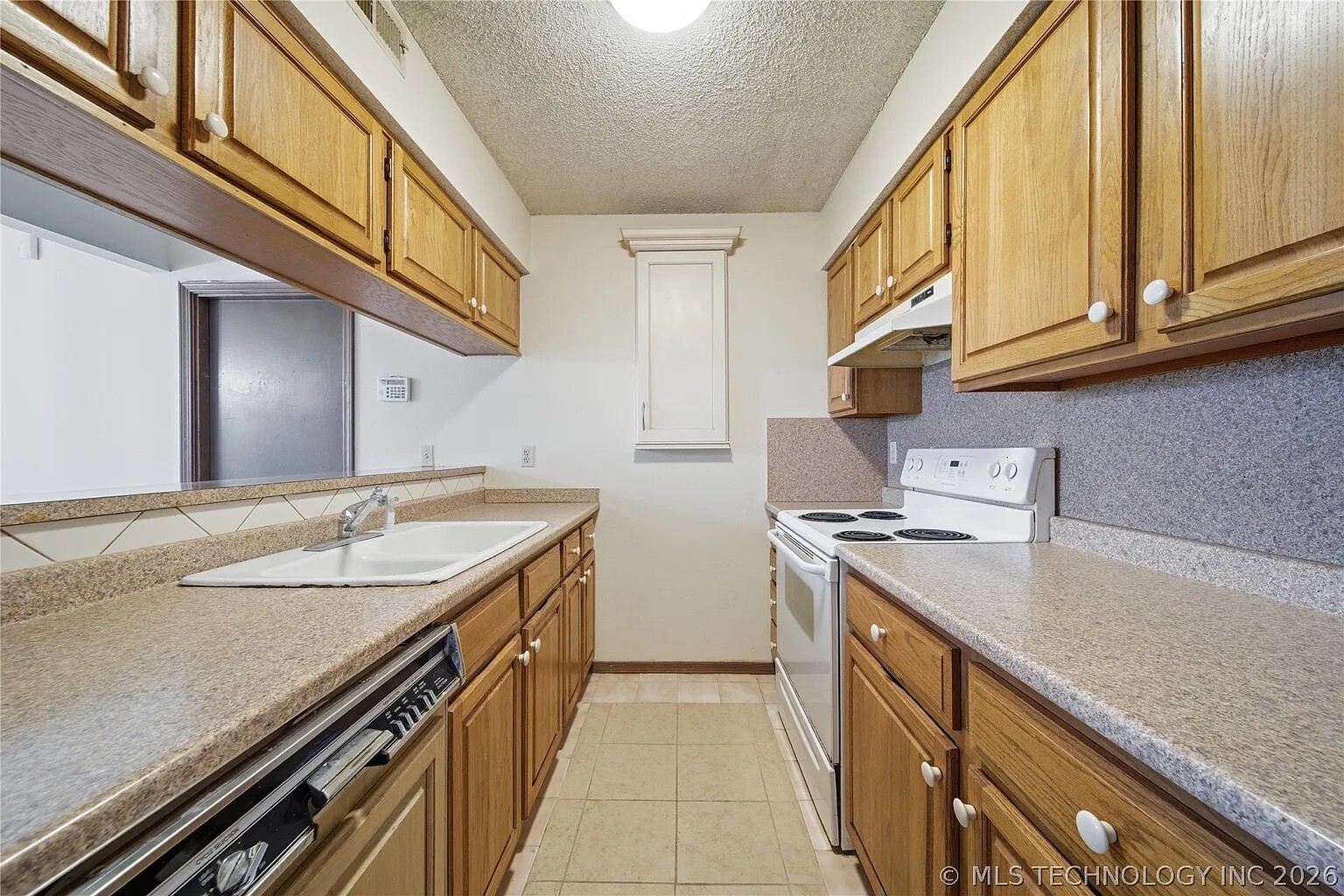 Building Photo - 6738 S 78th East Ave