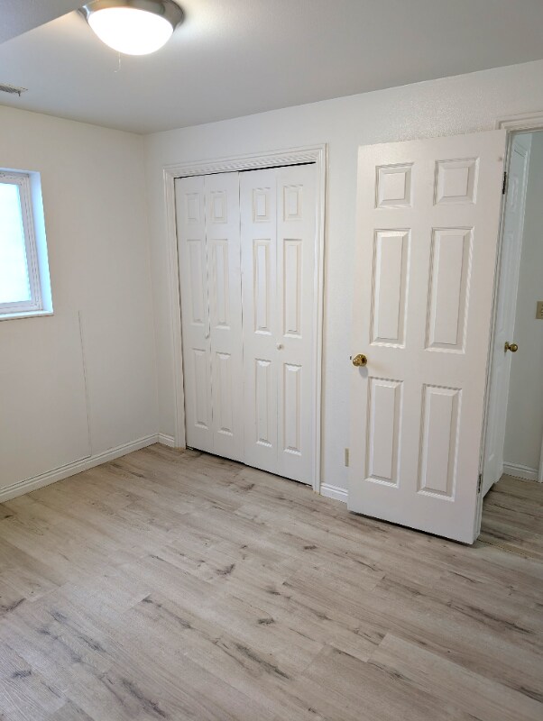 Building Photo - 1643 Willowbrook Dr