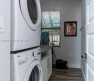 Building Photo - 28822 SW 160th Ct