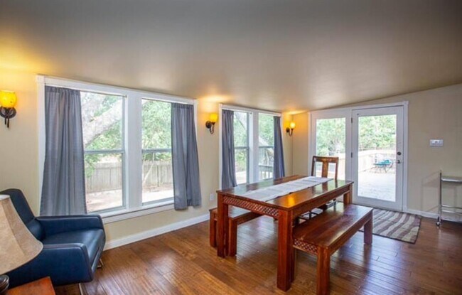 Building Photo - 4608 Cliffstone Cove