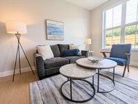 Building Photo - 1746 Villa St