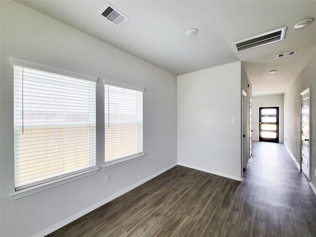 Building Photo - 23330 Kinsfolk Dr